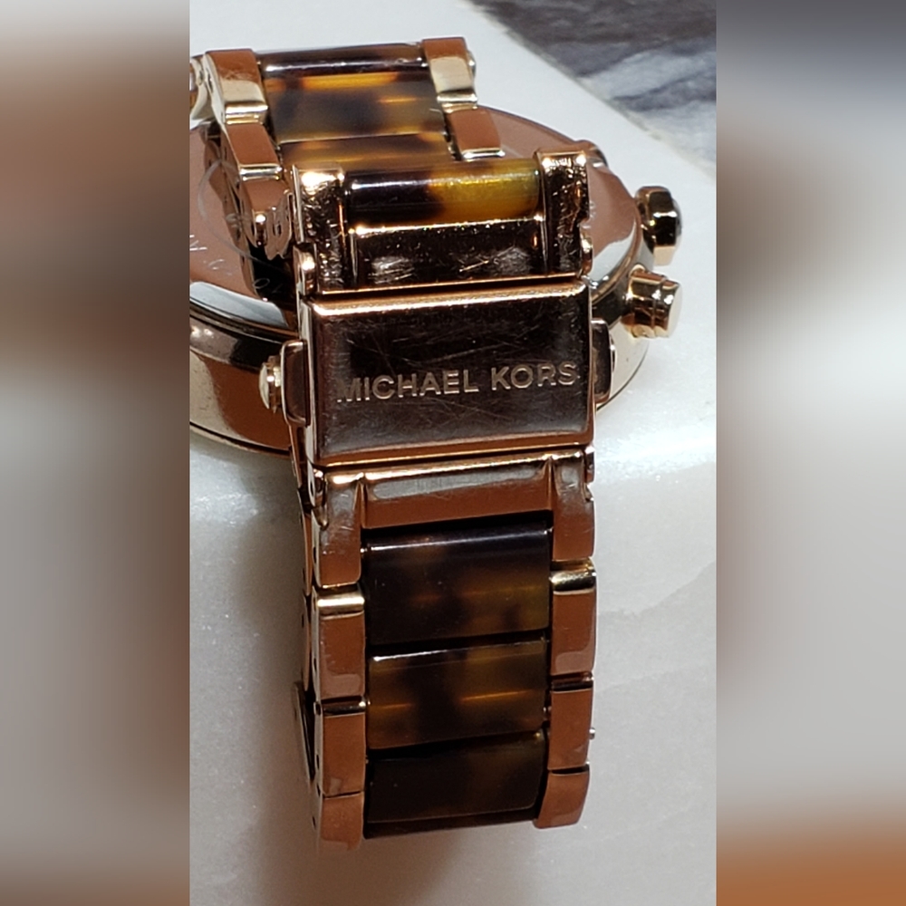 Michael Kors fashion watch, rose gold/ Tortoise Acetate. - Picture 7 of 11